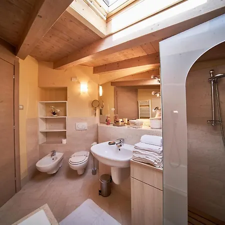 La Piazzetta Apartment Sirmione